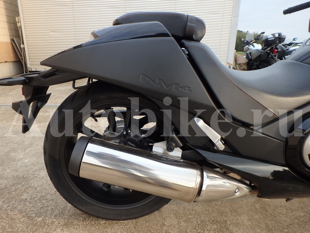 Купить мотоцикл Honda NM4-01 2014 фото 15